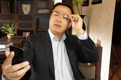 有点老花眼了是戴眼镜好？还是不戴眼镜好？